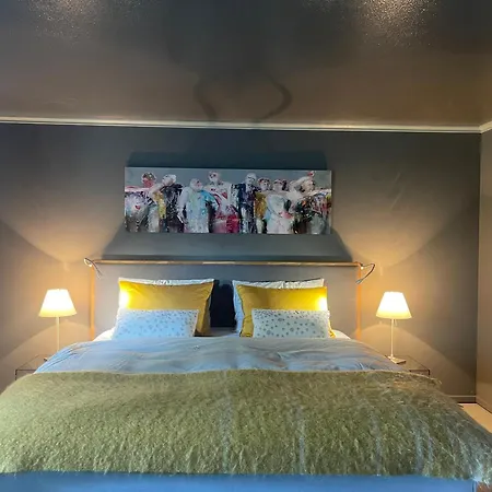 Bed,beet&breakfast „ds Aute Pfarrhuus“ Bed & Breakfast Rapperswil (Bern)